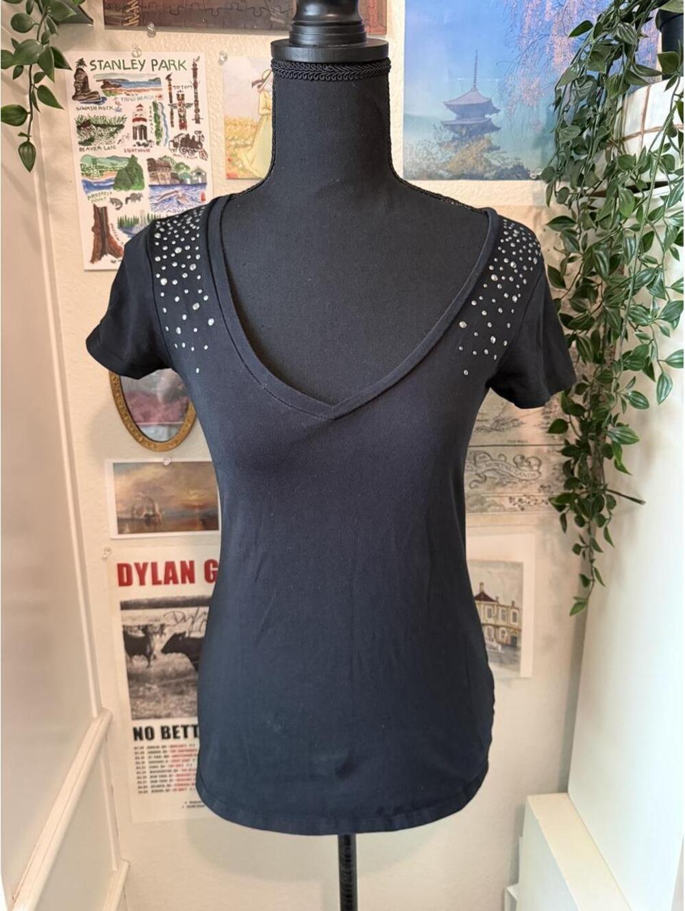 Gap Black Studded Shoulder V Neck Cotton Tee